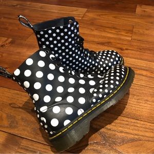Dr Martens Pascal Chay Polka Spot Black & White Soft Leather Boots Ladies sz 7